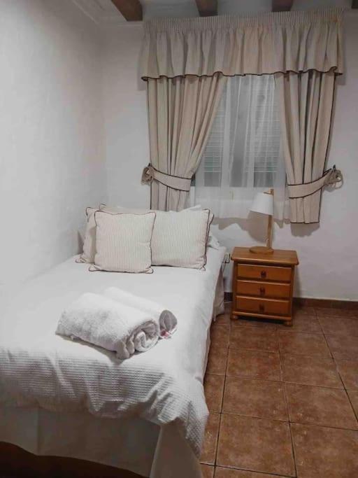 Ferienhaus La Finca. Casa En Ciudad. Zona Residencial Muy Tranquila Telde